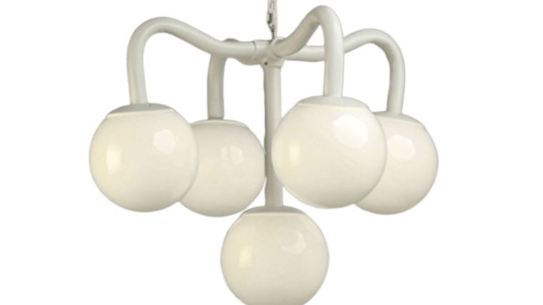 Chandelier Five Globes | Rental