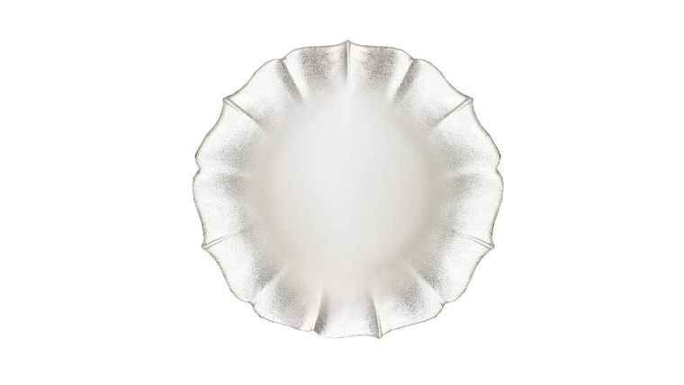 Pearl with Silver Glass Charger Plate | Rental Pearl with Silver Glass Charger Plate | Rental