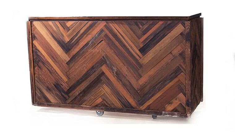 6’ Rustic Chevron Wave Tavern Bar | Rental 6’ Rustic Chevron Wave Tavern Bar | Rental