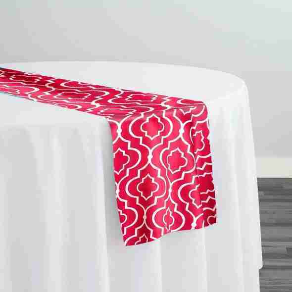 Gatsby Print (Lamour) Table Runner in Fuchsia | Rental