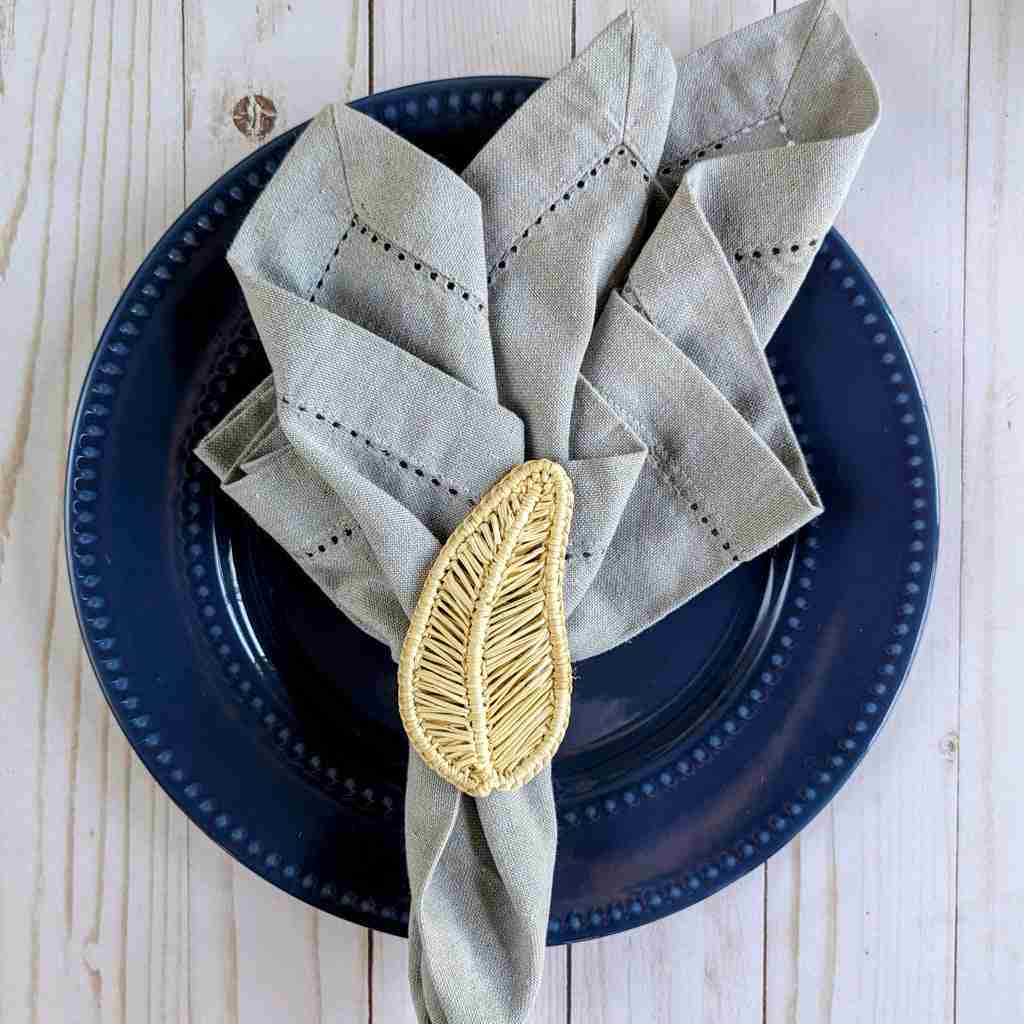 Leaf Woven Napkin Ring | Rental Leaf Woven Napkin Ring | Rental