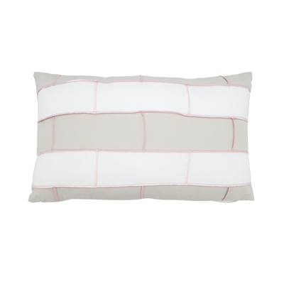 2101 – Geo Pillow – Poly Filled | Rental
