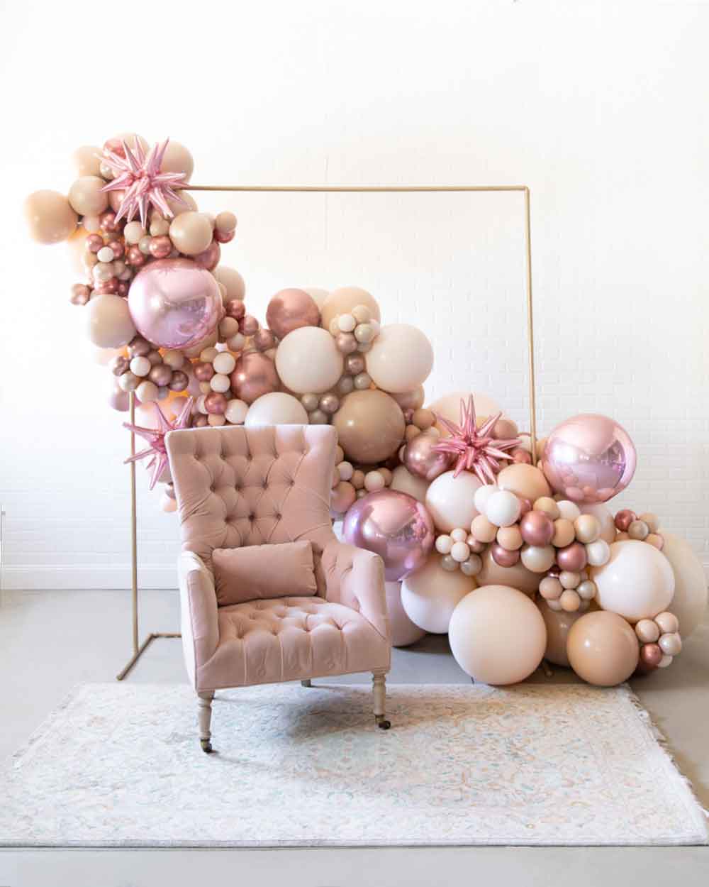 Berry Blush – 7×7 Frame Install Piece | Rental